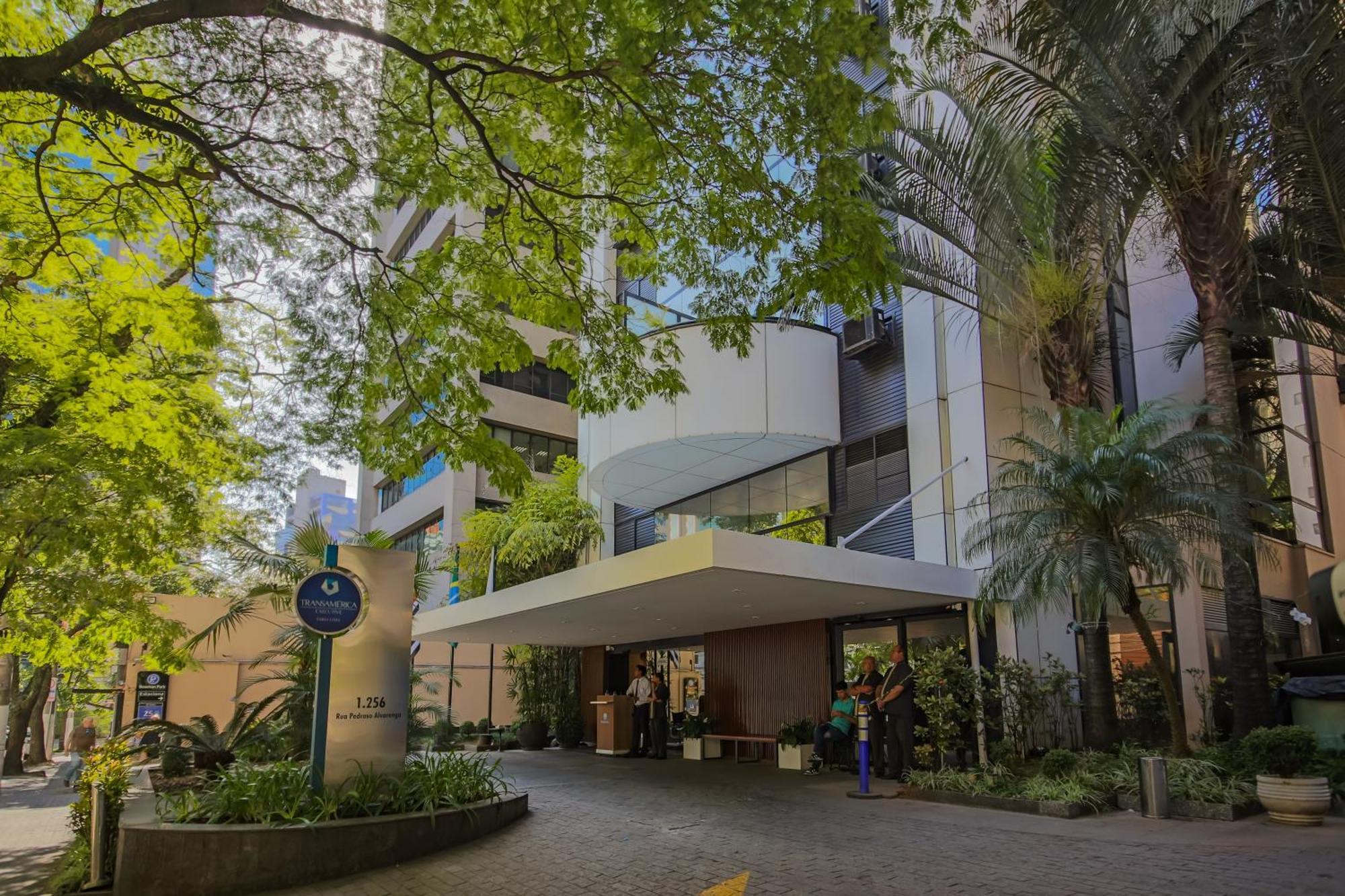 Flat Particular Dentro Do Hotel Executive Transamerica Faria Lima! Sao Paulo Dış mekan fotoğraf